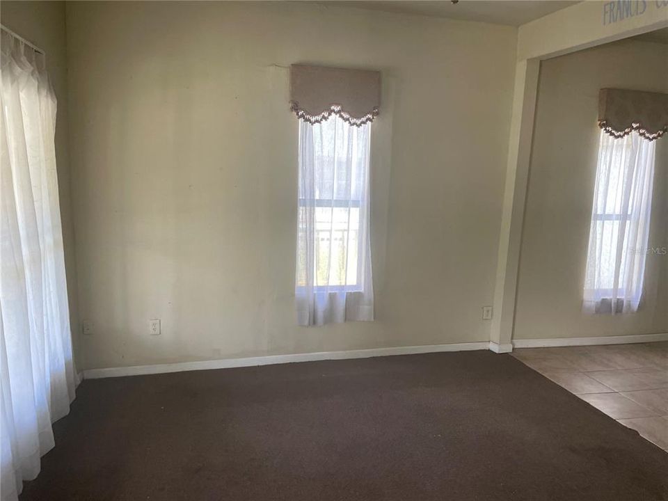 En Venta: $189,900 (3 camas, 2 baños, 1534 Pies cuadrados)