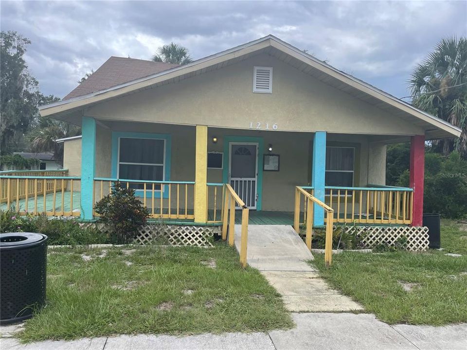 En Venta: $189,900 (3 camas, 2 baños, 1534 Pies cuadrados)