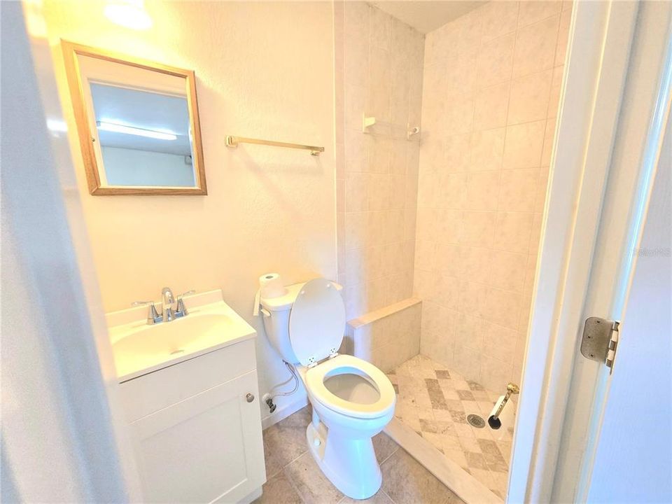 На продажу: $399,900 (3 спален, 3 ванн, 2118 Квадратных фут)