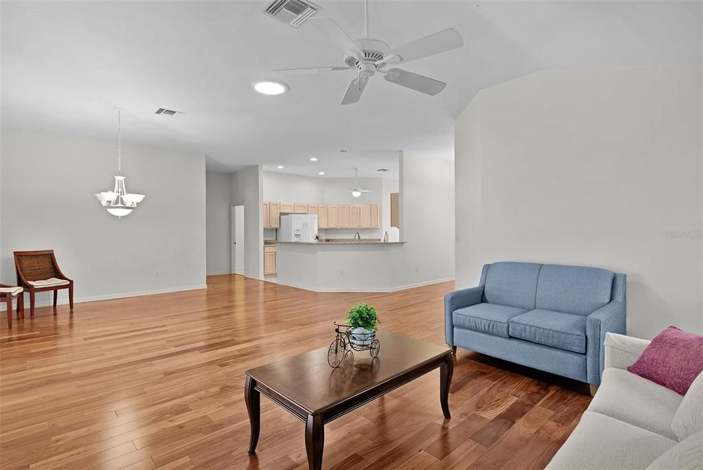 For Sale: $500,000 (4 beds, 3 baths, 2202 Square Feet)