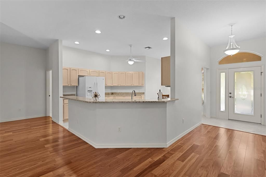 For Sale: $500,000 (4 beds, 3 baths, 2202 Square Feet)