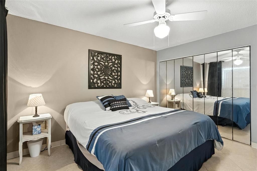 Active With Contract: $149,900 (1 beds, 1 baths, 590 Square Feet)