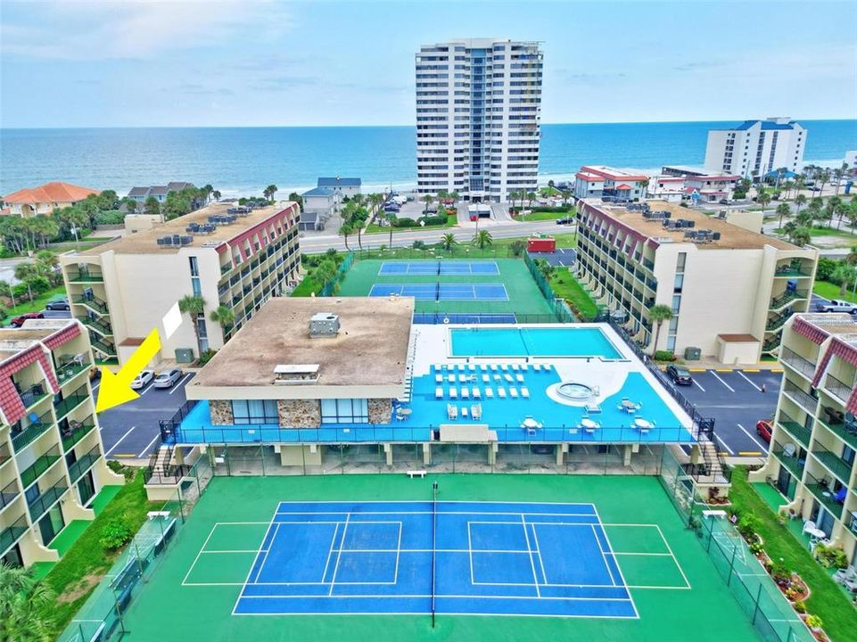 Active With Contract: $149,900 (1 beds, 1 baths, 590 Square Feet)