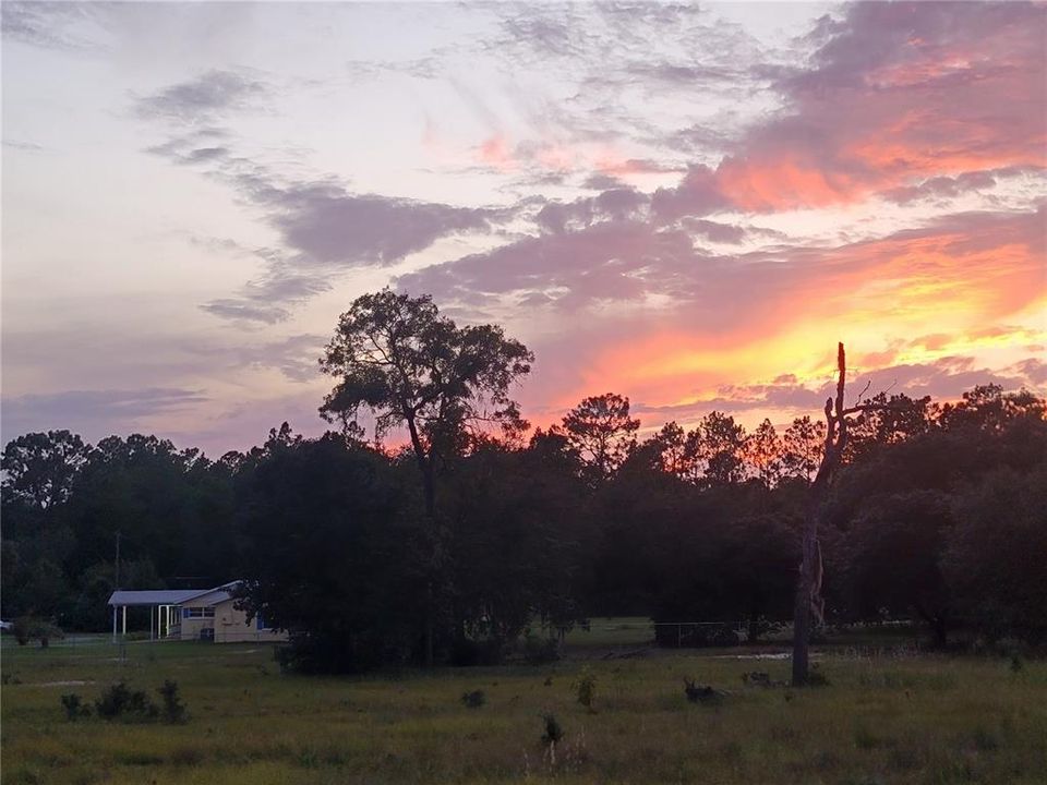 На продажу: $515,000 (4 спален, 2 ванн, 1853 Квадратных фут)