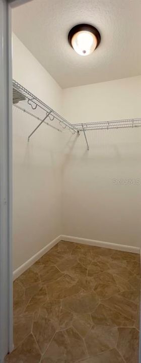 На продажу: $515,000 (4 спален, 2 ванн, 1853 Квадратных фут)