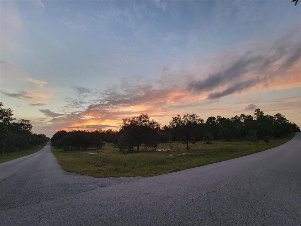 На продажу: $515,000 (4 спален, 2 ванн, 1853 Квадратных фут)