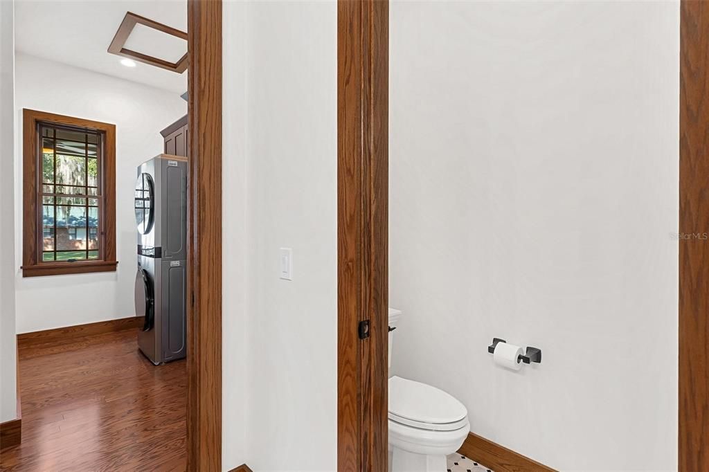 For Sale: $739,900 (3 beds, 3 baths, 1761 Square Feet)