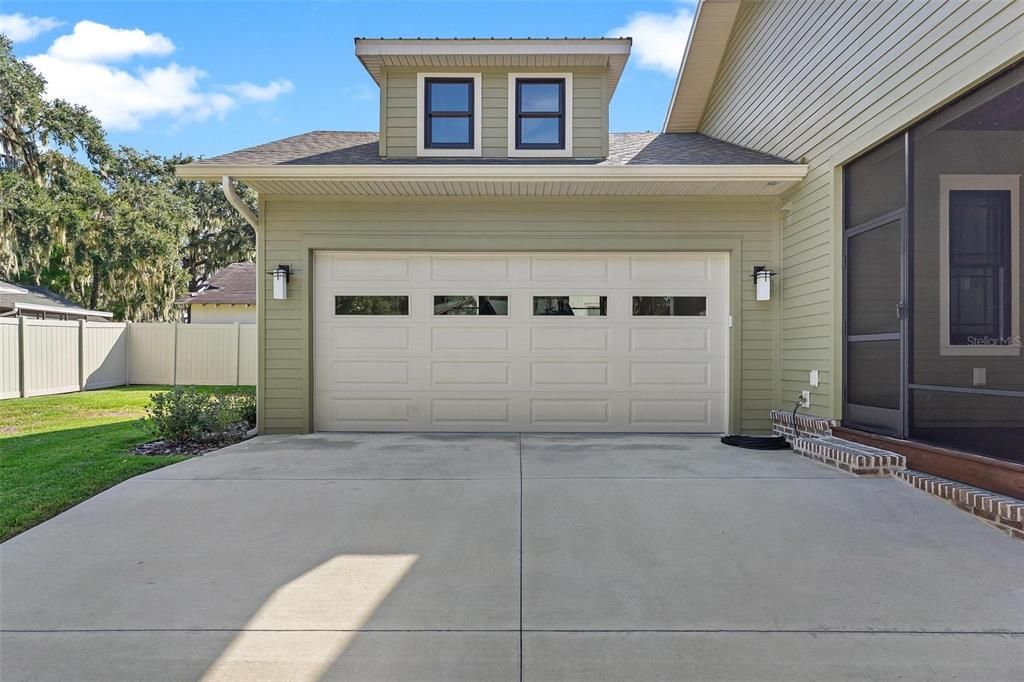 For Sale: $739,900 (3 beds, 3 baths, 1761 Square Feet)