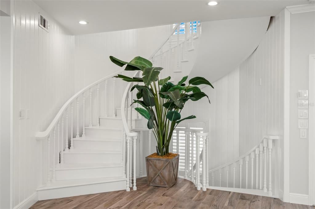 待售: $4,990,000 (5 贝兹, 4 浴室, 5051 平方英尺)