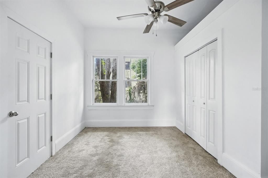 待售: $173,999 (3 贝兹, 2 浴室, 1288 平方英尺)