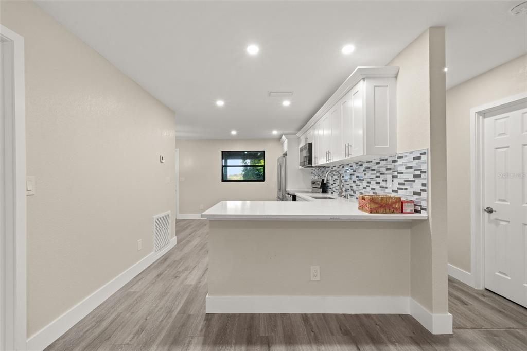 For Sale: $179,900 (3 beds, 2 baths, 1240 Square Feet)