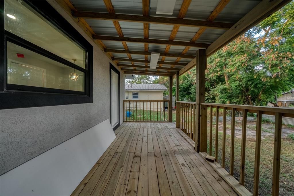 For Sale: $179,900 (3 beds, 2 baths, 1240 Square Feet)