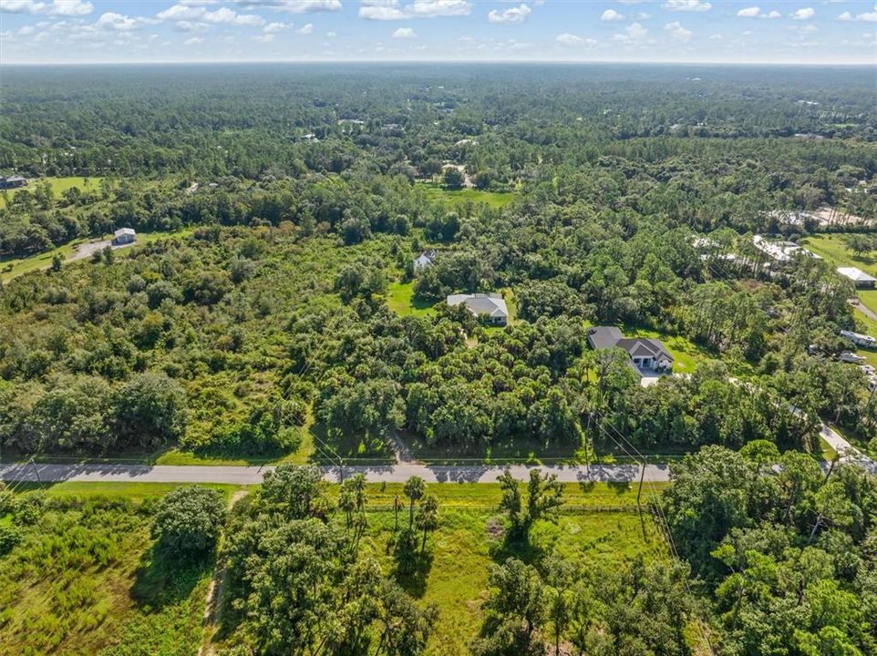 合同活跃: $599,000 (3 贝兹, 2 浴室, 1983 平方英尺)