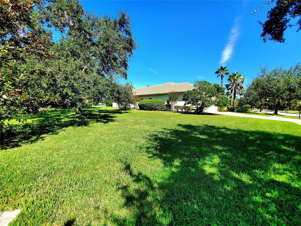 En Venta: $1,389,900 (4 camas, 3 baños, 3515 Pies cuadrados)