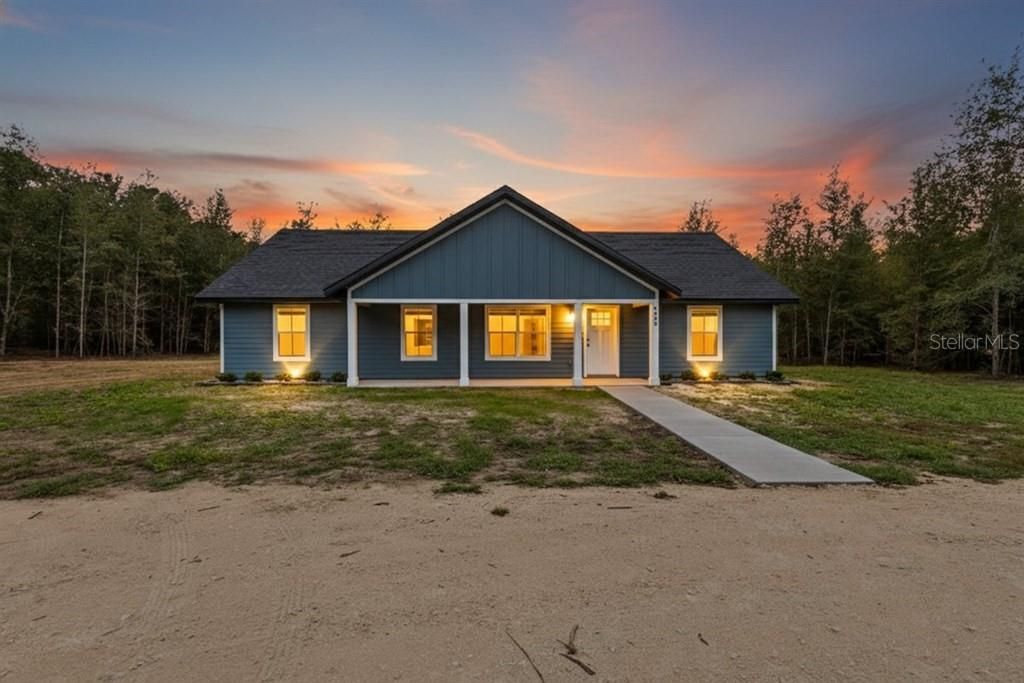 待售: $419,000 (3 贝兹, 2 浴室, 1804 平方英尺)