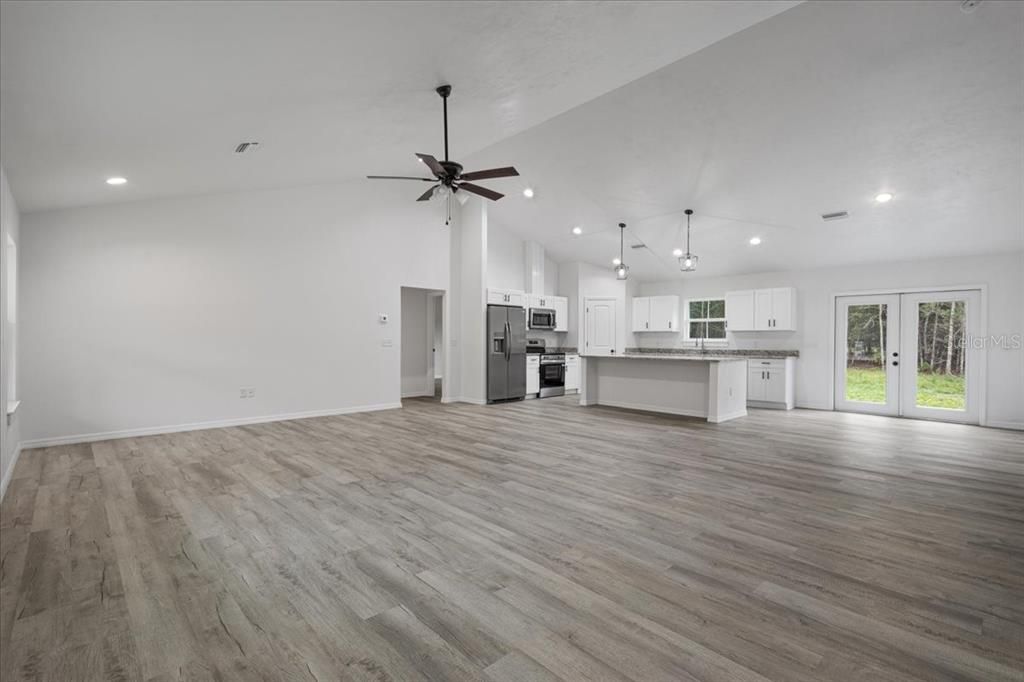 待售: $419,000 (3 贝兹, 2 浴室, 1804 平方英尺)