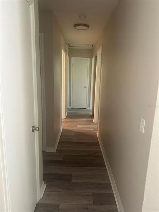 For Sale: $269,999 (3 beds, 1 baths, 1066 Square Feet)