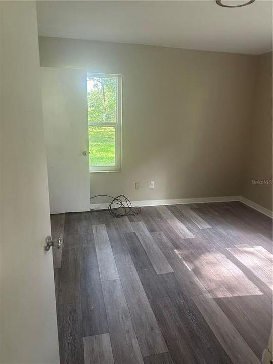 For Sale: $269,999 (3 beds, 1 baths, 1066 Square Feet)