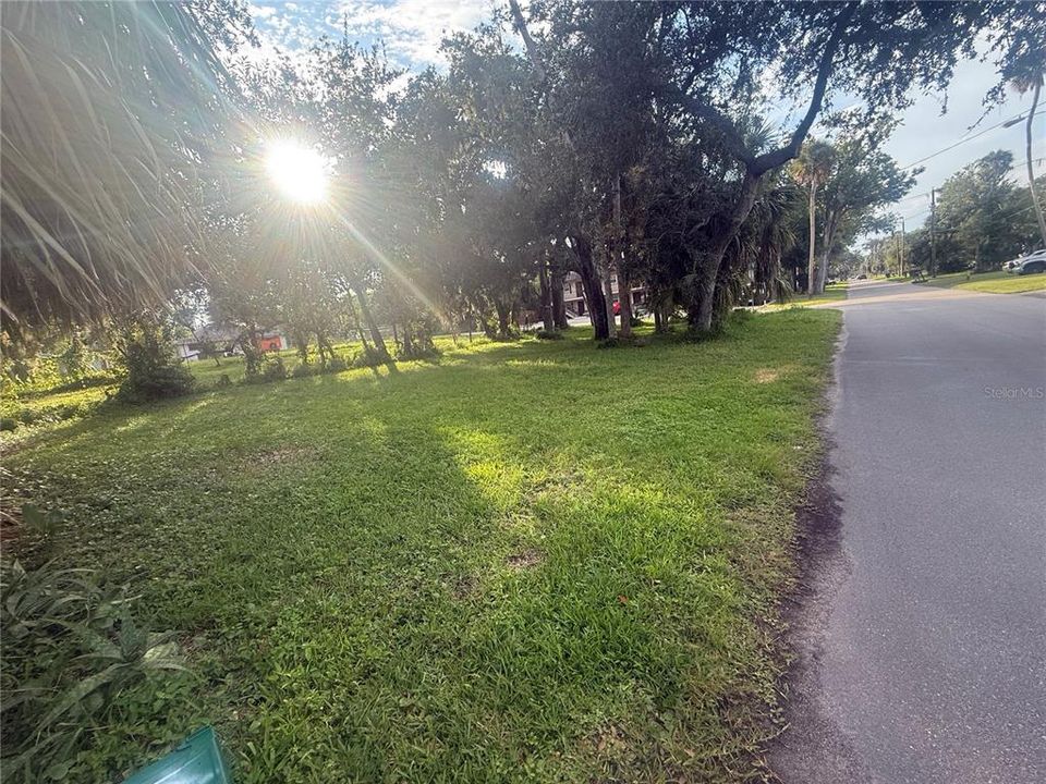 待售: $59,900 (0.11 acres)