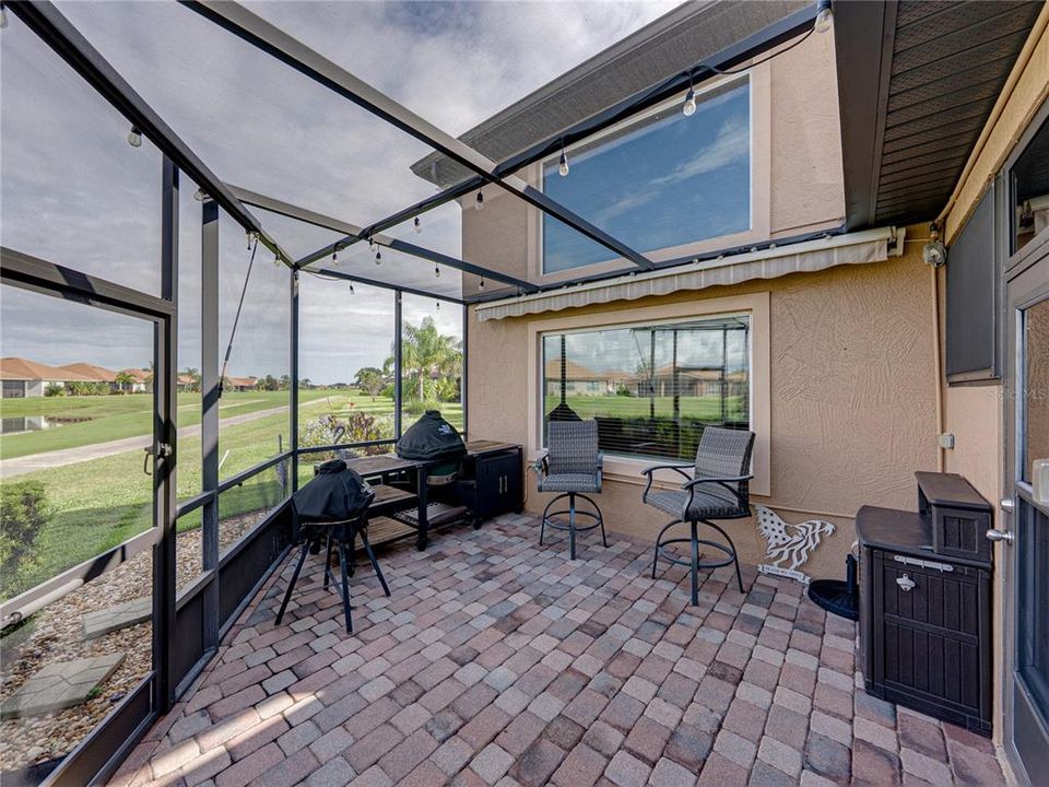 For Sale: $625,000 (2 beds, 2 baths, 2328 Square Feet)