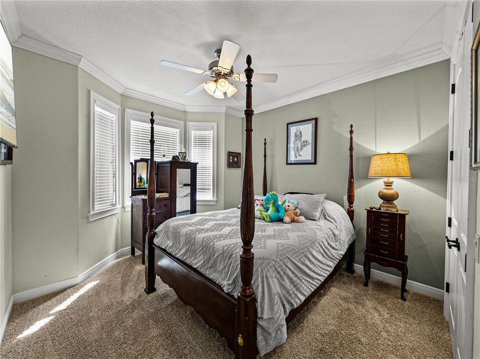 For Sale: $625,000 (2 beds, 2 baths, 2328 Square Feet)