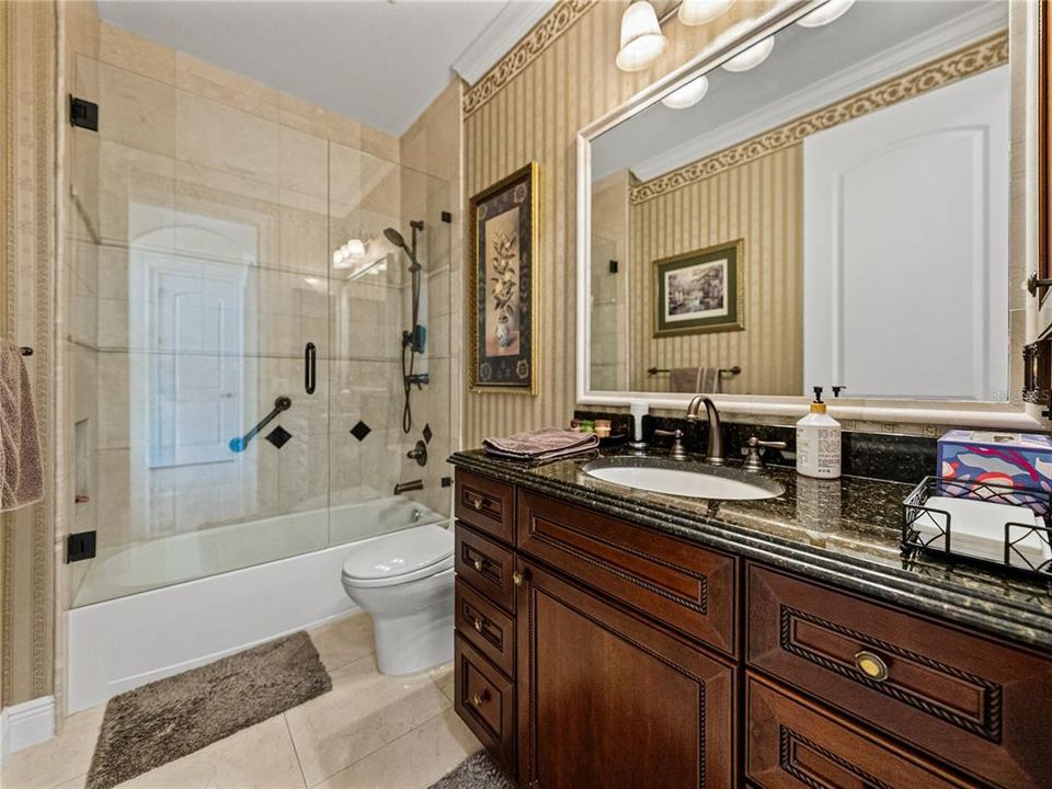 For Sale: $625,000 (2 beds, 2 baths, 2328 Square Feet)