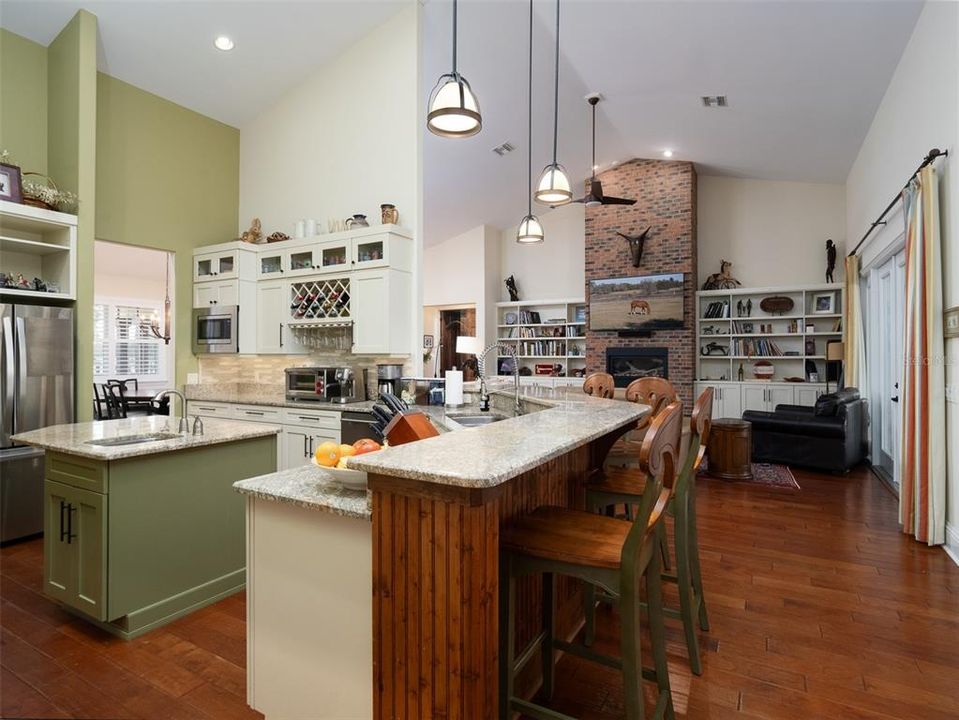 待售: $2,795,000 (4 贝兹, 4 浴室, 3390 平方英尺)