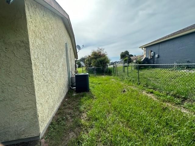 На продажу: $125,100 (3 спален, 2 ванн, 1342 Квадратных фут)