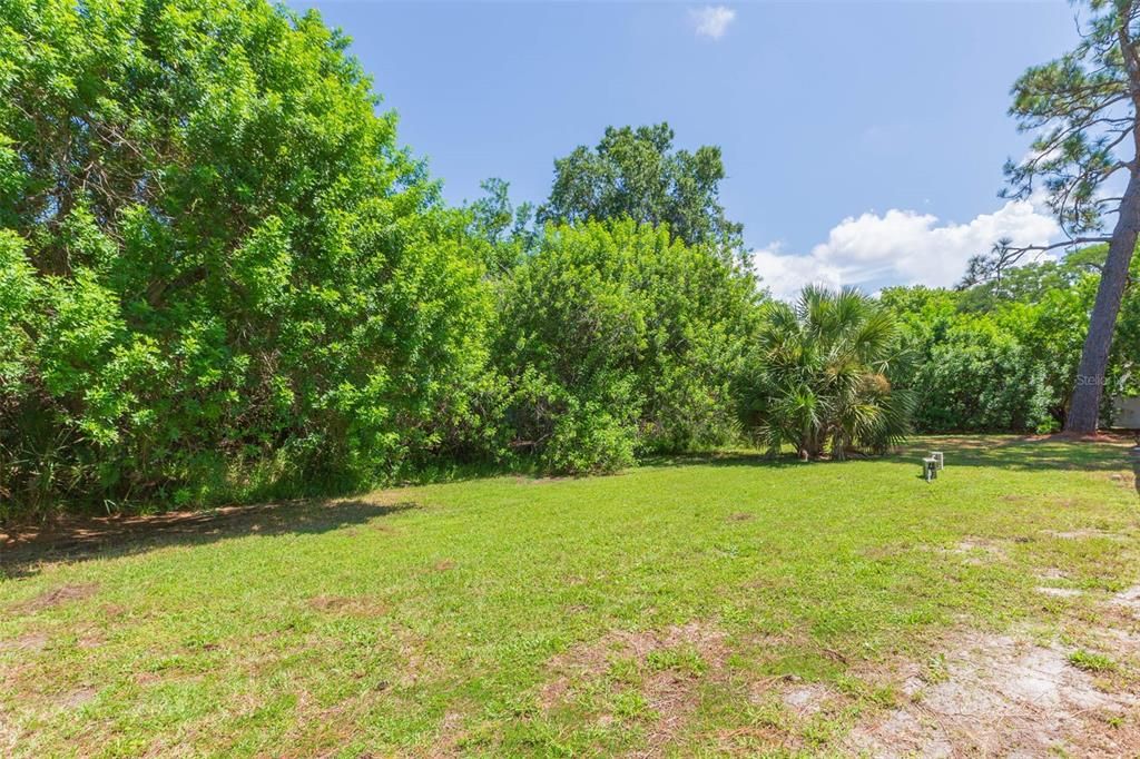 Active With Contract: $265,000 (4 beds, 0 baths, 1920 Square Feet)