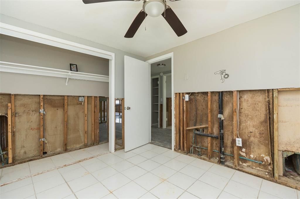 Active With Contract: $265,000 (4 beds, 0 baths, 1920 Square Feet)