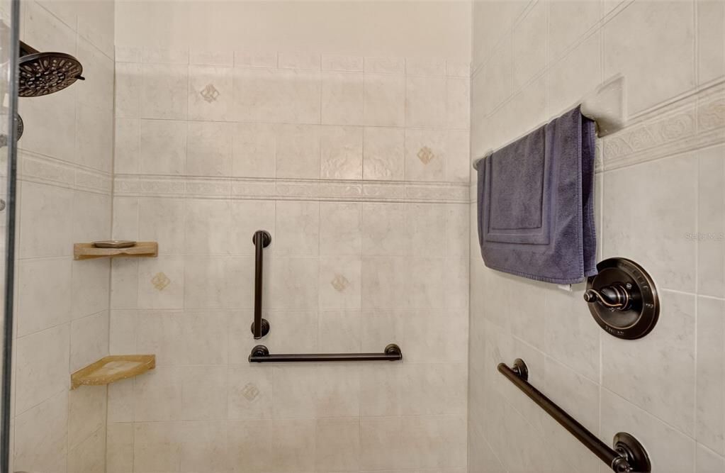 Active With Contract: $394,900 (2 beds, 2 baths, 2065 Square Feet)