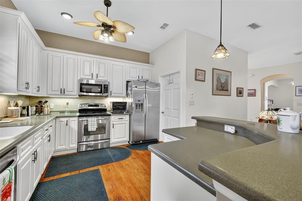 Active With Contract: $394,900 (2 beds, 2 baths, 2065 Square Feet)