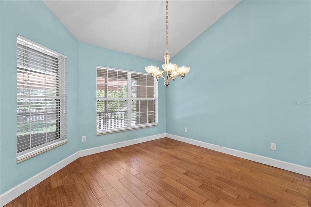 En Venta: $495,000 (3 camas, 2 baños, 2244 Pies cuadrados)