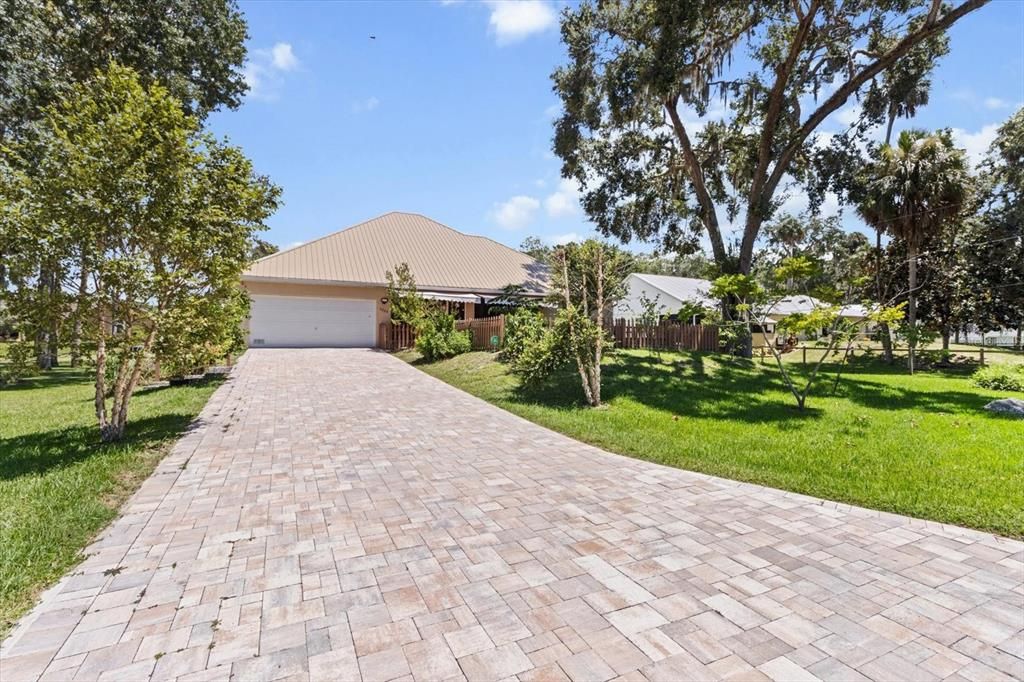 En Venta: $495,000 (3 camas, 2 baños, 2244 Pies cuadrados)