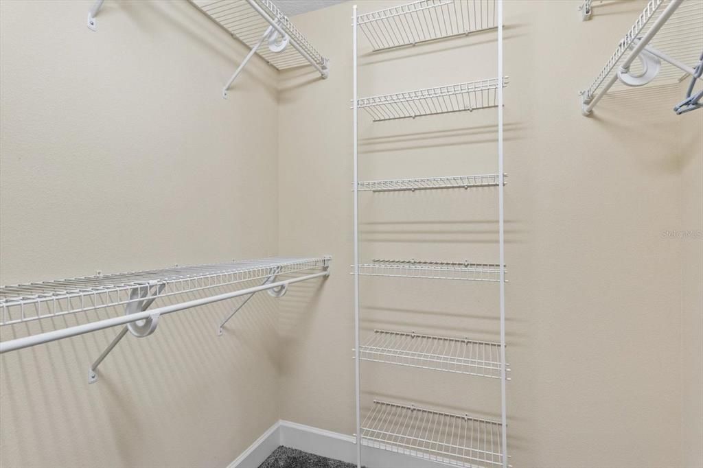 En Venta: $495,000 (3 camas, 2 baños, 2244 Pies cuadrados)