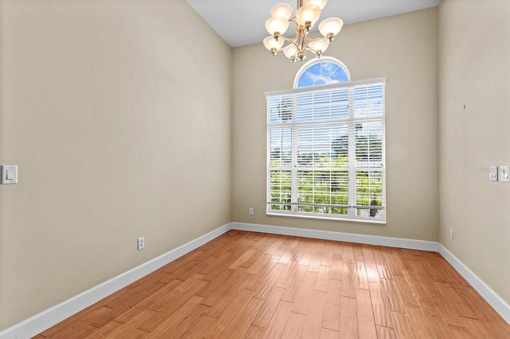 En Venta: $495,000 (3 camas, 2 baños, 2244 Pies cuadrados)