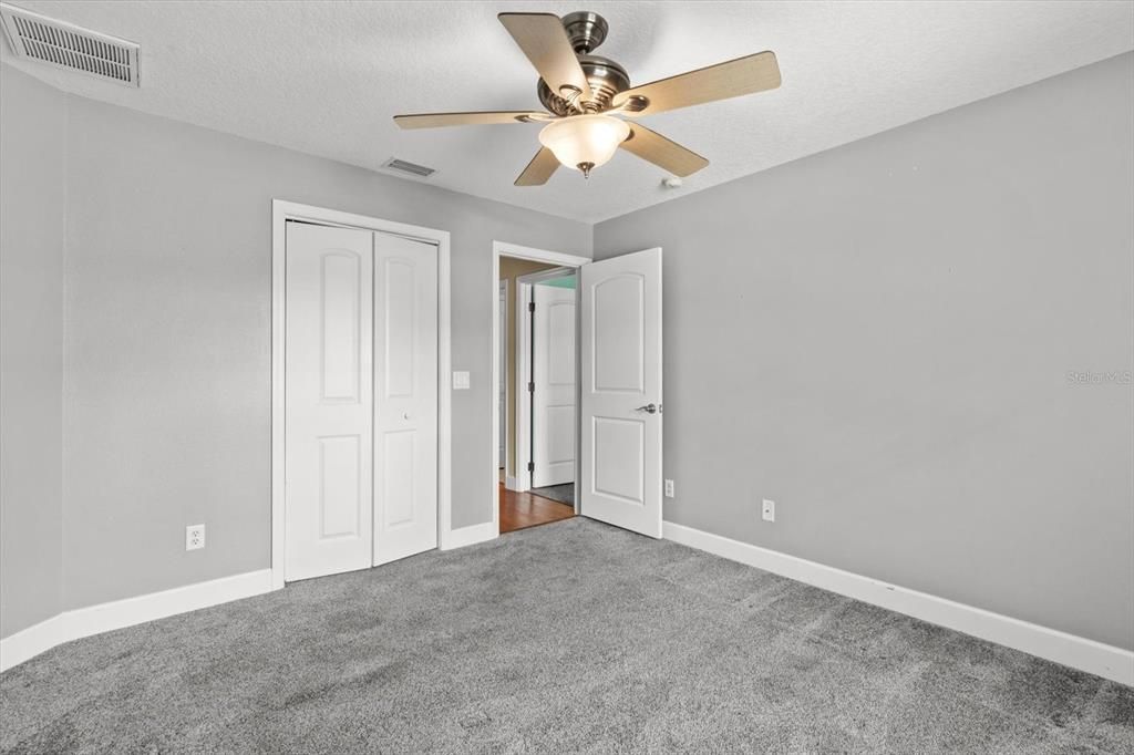 En Venta: $495,000 (3 camas, 2 baños, 2244 Pies cuadrados)