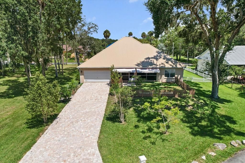 En Venta: $495,000 (3 camas, 2 baños, 2244 Pies cuadrados)