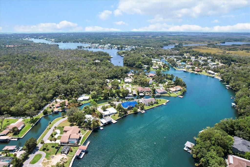 En Venta: $495,000 (3 camas, 2 baños, 2244 Pies cuadrados)