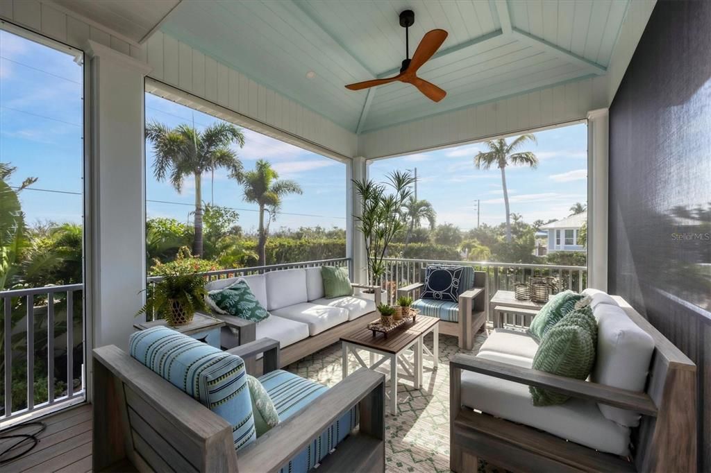 出租: $8,000 (3 贝兹, 3 浴室, 3506 平方英尺)