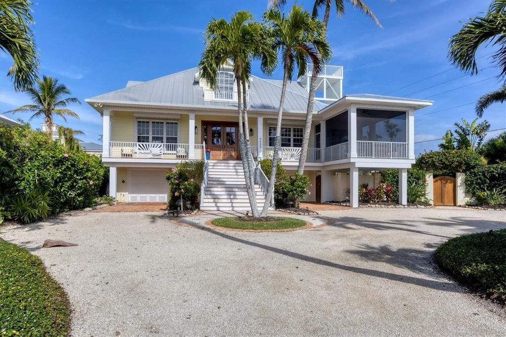 出租: $8,000 (3 贝兹, 3 浴室, 3506 平方英尺)