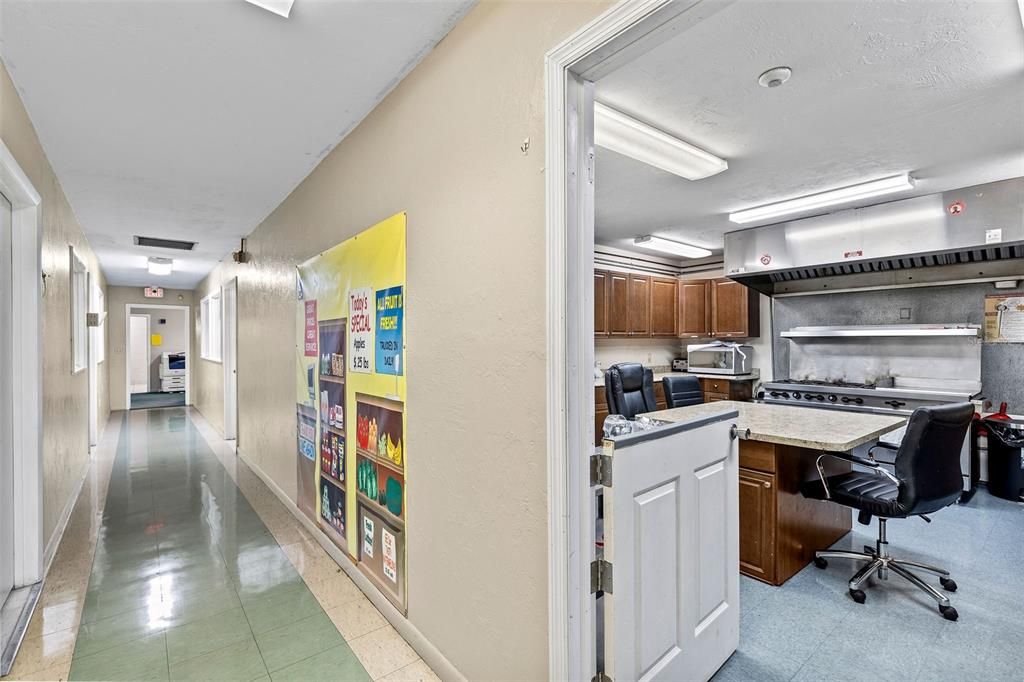 En Venta: $870,000 (0 camas, 0 baños, 8714 Pies cuadrados)