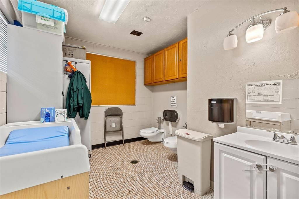 En Venta: $870,000 (0 camas, 0 baños, 8714 Pies cuadrados)