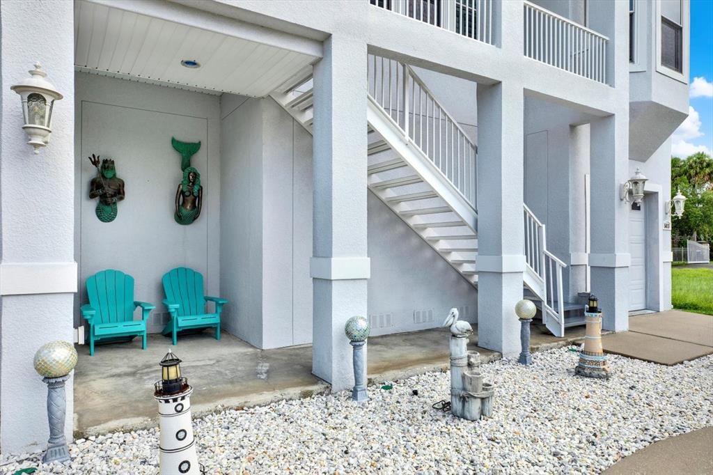 Active With Contract: $674,999 (4 beds, 2 baths, 2972 Square Feet)