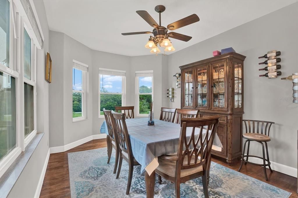 Active With Contract: $674,999 (4 beds, 2 baths, 2972 Square Feet)