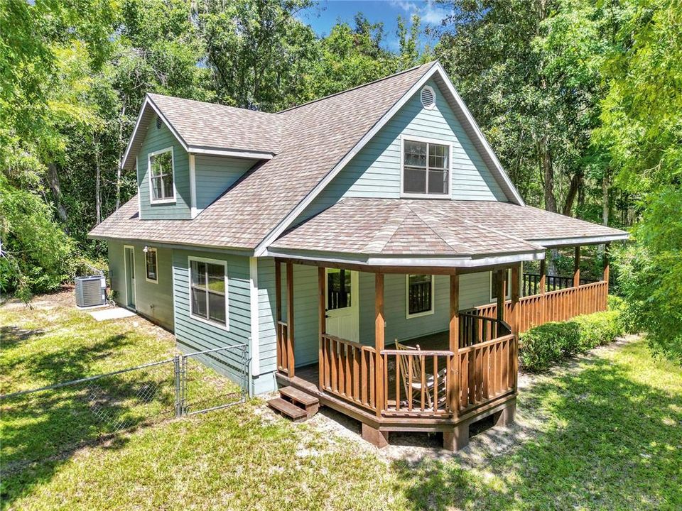 For Sale: $449,000 (4 beds, 2 baths, 1810 Square Feet)