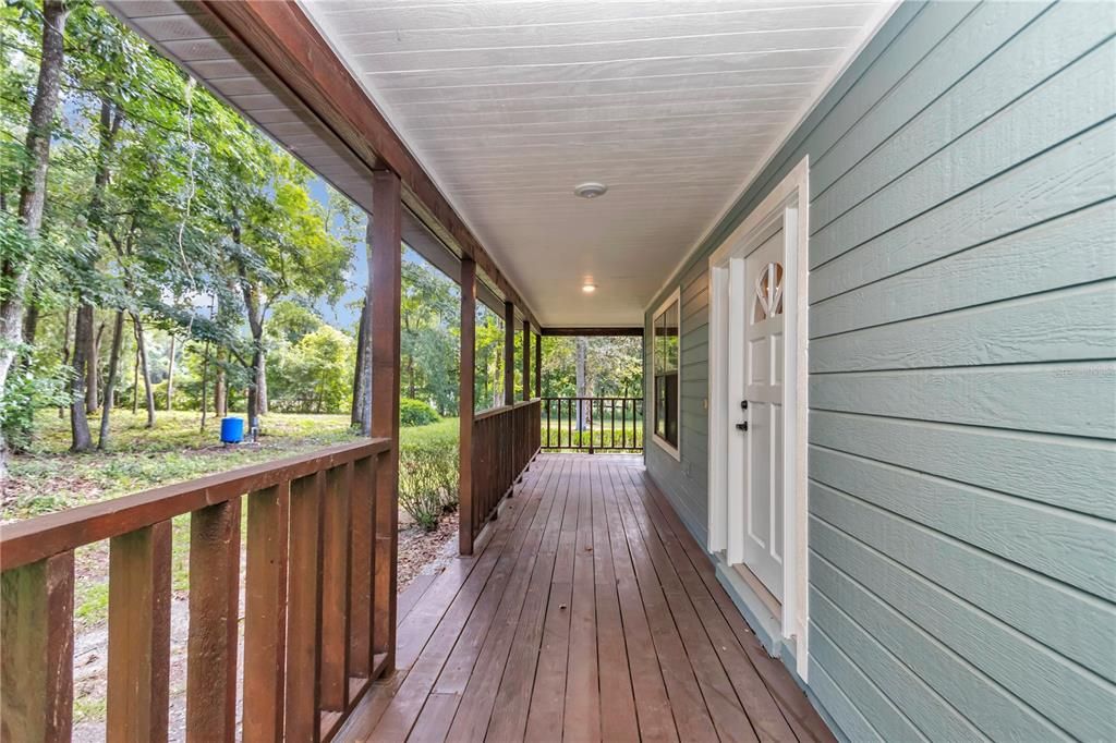 For Sale: $449,000 (4 beds, 2 baths, 1810 Square Feet)