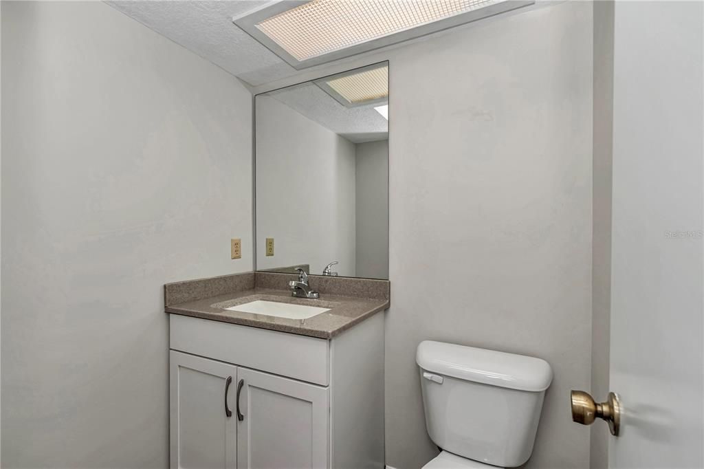 For Sale: $449,000 (4 beds, 2 baths, 1810 Square Feet)
