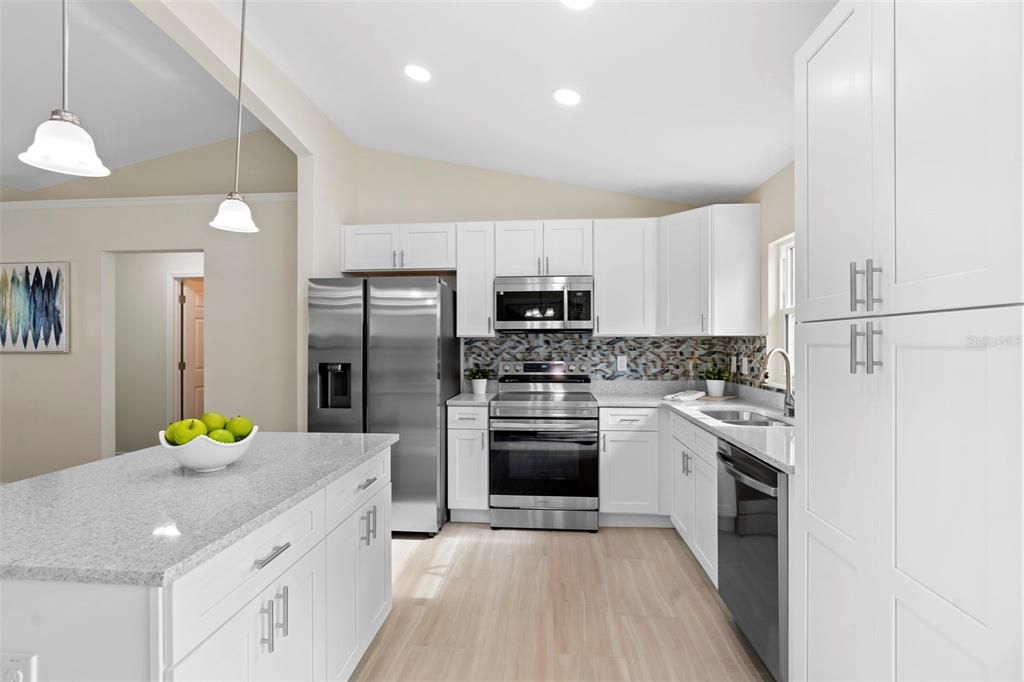 For Rent: $2,250 (3 beds, 2 baths, 1500 Square Feet)