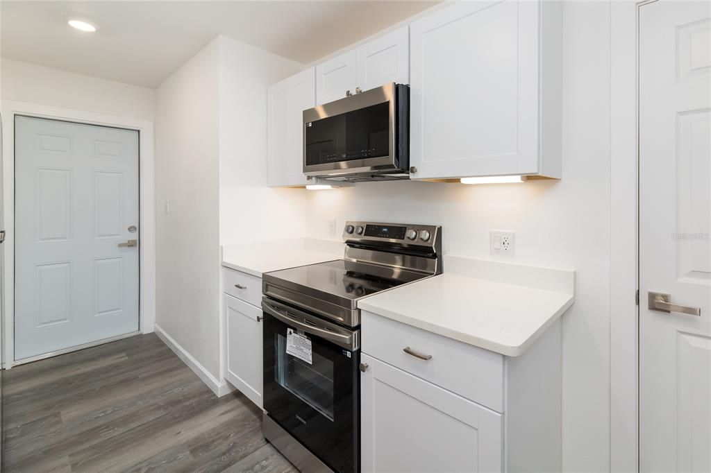 待售: $350,000 (3 贝兹, 2 浴室, 1512 平方英尺)